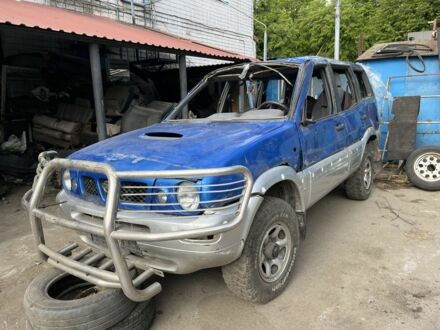 Ніссан Террано 1997 у Харкові на Automoto.ua Синій Ніссан Террано, об'ємом двигуна 2.7 л та пробігом 150 тис. км за 1500 $, фото 1 на Automoto.ua