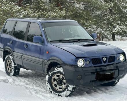 Синий Ниссан Террано, объемом двигателя 2.7 л и пробегом 300 тыс. км за 2700 $, фото 1 на Automoto.ua