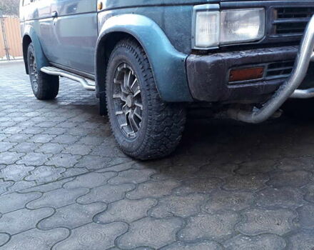 Зеленый Ниссан Террано, объемом двигателя 3 л и пробегом 260 тыс. км за 4600 $, фото 4 на Automoto.ua