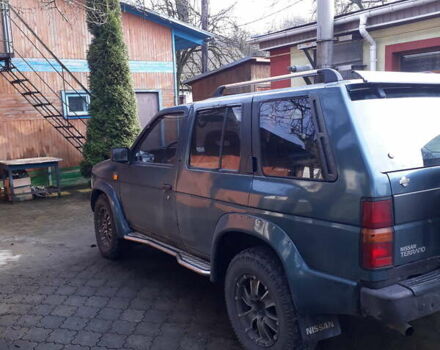 Зеленый Ниссан Террано, объемом двигателя 3 л и пробегом 260 тыс. км за 4600 $, фото 14 на Automoto.ua