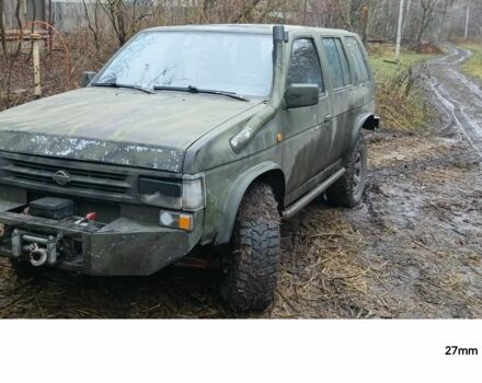 Зелений Ніссан Террано, об'ємом двигуна 3 л та пробігом 239 тис. км за 2000 $, фото 6 на Automoto.ua