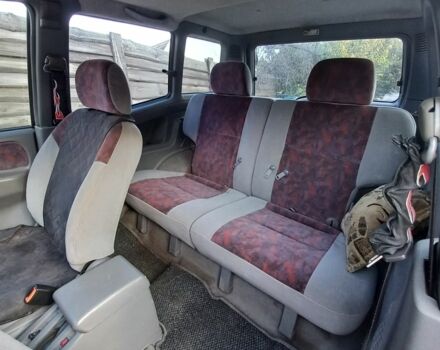 Зеленый Ниссан Террано, объемом двигателя 2.4 л и пробегом 283 тыс. км за 6000 $, фото 6 на Automoto.ua