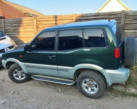 Зеленый Ниссан Террано, объемом двигателя 2.4 л и пробегом 283 тыс. км за 6000 $, фото 2 на Automoto.ua