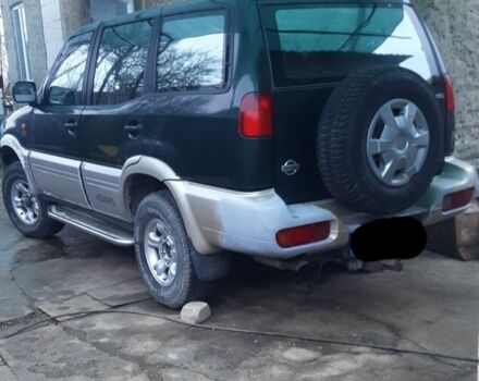Зеленый Ниссан Террано, объемом двигателя 0 л и пробегом 324 тыс. км за 4800 $, фото 2 на Automoto.ua