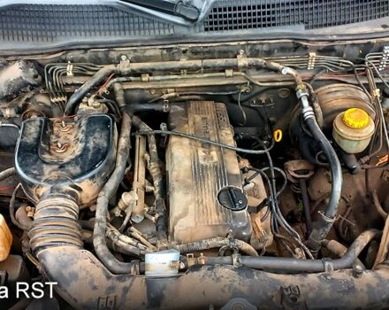 Зеленый Ниссан Террано, объемом двигателя 2.4 л и пробегом 0 тыс. км за 2700 $, фото 3 на Automoto.ua