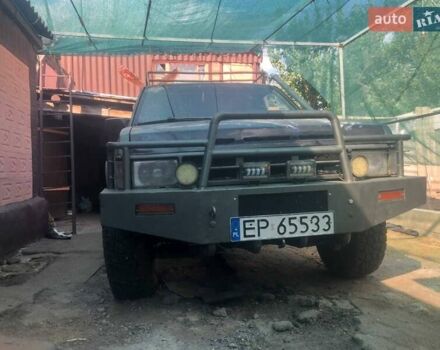 Зеленый Ниссан Террано, объемом двигателя 0 л и пробегом 300 тыс. км за 4000 $, фото 1 на Automoto.ua