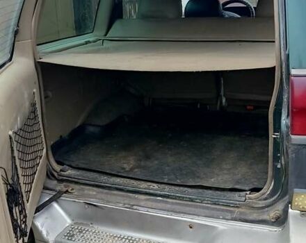 Зеленый Ниссан Террано, объемом двигателя 2.7 л и пробегом 270 тыс. км за 5900 $, фото 5 на Automoto.ua