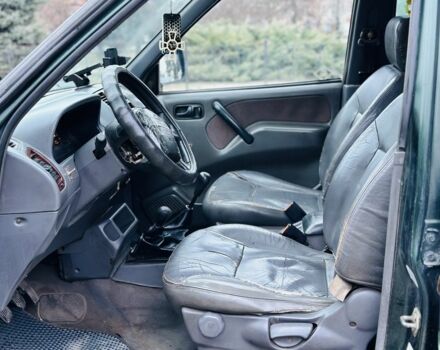 Зеленый Ниссан Террано, объемом двигателя 2.7 л и пробегом 270 тыс. км за 3100 $, фото 12 на Automoto.ua