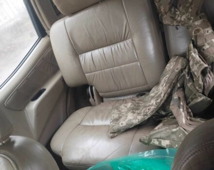 Зелений Ніссан Террано, об'ємом двигуна 2.7 л та пробігом 350 тис. км за 1488 $, фото 4 на Automoto.ua