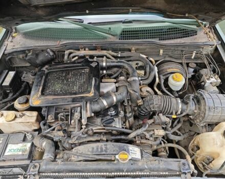 Зелений Ніссан Террано, об'ємом двигуна 3 л та пробігом 400 тис. км за 3117 $, фото 1 на Automoto.ua