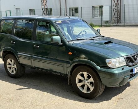 Зеленый Ниссан Террано, объемом двигателя 0 л и пробегом 300 тыс. км за 2400 $, фото 3 на Automoto.ua