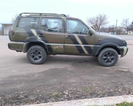 Зелений Ніссан Террано, об'ємом двигуна 2.7 л та пробігом 200 тис. км за 2850 $, фото 5 на Automoto.ua