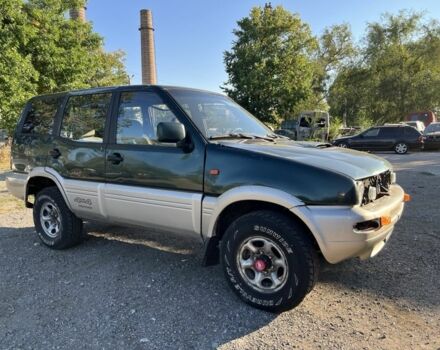 Зеленый Ниссан Террано, объемом двигателя 2.7 л и пробегом 300 тыс. км за 3100 $, фото 1 на Automoto.ua