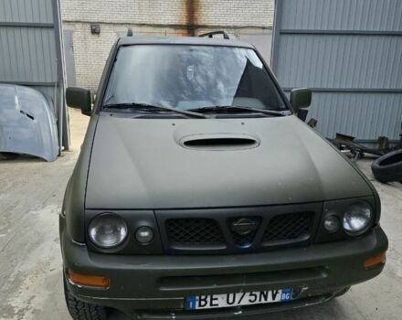 Зеленый Ниссан Террано, объемом двигателя 2.7 л и пробегом 248 тыс. км за 6600 $, фото 1 на Automoto.ua