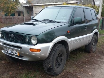 Зелений Ніссан Террано, об'ємом двигуна 0 л та пробігом 250 тис. км за 2700 $, фото 1 на Automoto.ua