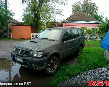 Зеленый Ниссан Террано, объемом двигателя 2.7 л и пробегом 280 тыс. км за 2000 $, фото 1 на Automoto.ua