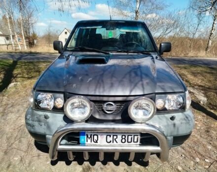 Зелений Ніссан Террано, об'ємом двигуна 3 л та пробігом 500 тис. км за 3500 $, фото 1 на Automoto.ua