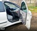 Ниссан Тино, объемом двигателя 22 л и пробегом 285 тыс. км за 3100 $, фото 4 на Automoto.ua
