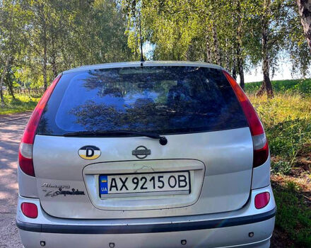 Сірий Ніссан Тіно, об'ємом двигуна 2 л та пробігом 205 тис. км за 3800 $, фото 1 на Automoto.ua