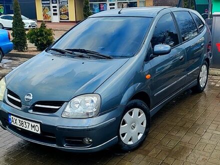 Ніссан Тіно 2005 у Лозовой на Automoto.ua Сірий Ніссан Тіно, об'ємом двигуна 1.8 л та пробігом 252 тис. км за 5000 $, фото 1 на Automoto.ua