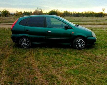 Зелений Ніссан Тіно, об'ємом двигуна 2.2 л та пробігом 350 тис. км за 2100 $, фото 17 на Automoto.ua