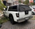 Белый Ниссан Титан, объемом двигателя 5.6 л и пробегом 160 тыс. км за 6750 $, фото 1 на Automoto.ua
