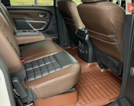 Білий Ніссан Титан, об'ємом двигуна 5.55 л та пробігом 28 тис. км за 41000 $, фото 19 на Automoto.ua