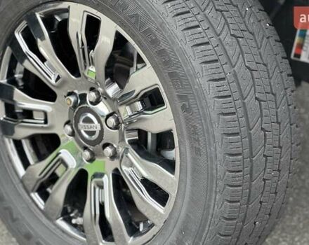 Белый Ниссан Титан, объемом двигателя 5.55 л и пробегом 28 тыс. км за 41000 $, фото 9 на Automoto.ua