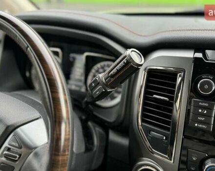 Білий Ніссан Титан, об'ємом двигуна 5.55 л та пробігом 28 тис. км за 41000 $, фото 30 на Automoto.ua