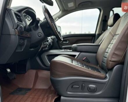 Белый Ниссан Титан, объемом двигателя 5.55 л и пробегом 28 тыс. км за 41000 $, фото 15 на Automoto.ua