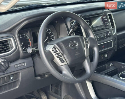 Черный Ниссан Титан, объемом двигателя 5.55 л и пробегом 47 тыс. км за 24900 $, фото 26 на Automoto.ua