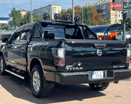 Чорний Ніссан Титан, об'ємом двигуна 5.6 л та пробігом 69 тис. км за 39999 $, фото 4 на Automoto.ua