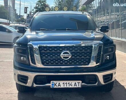 Черный Ниссан Титан, объемом двигателя 5.6 л и пробегом 69 тыс. км за 39999 $, фото 2 на Automoto.ua