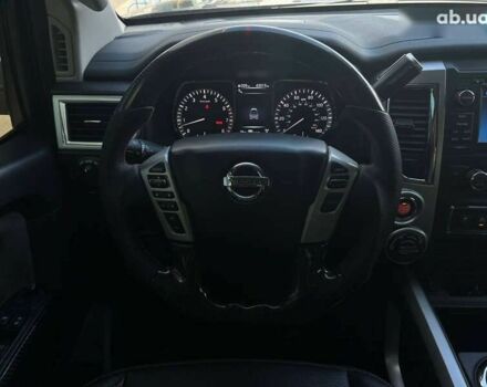 Черный Ниссан Титан, объемом двигателя 5.6 л и пробегом 69 тыс. км за 39999 $, фото 16 на Automoto.ua