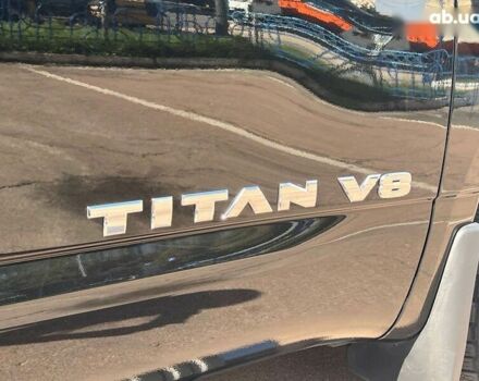 Черный Ниссан Титан, объемом двигателя 5.6 л и пробегом 69 тыс. км за 39999 $, фото 29 на Automoto.ua