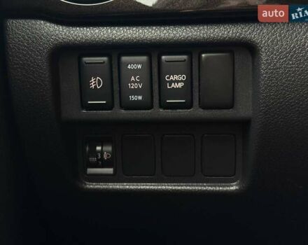 Черный Ниссан Титан, объемом двигателя 5.56 л и пробегом 160 тыс. км за 29999 $, фото 26 на Automoto.ua