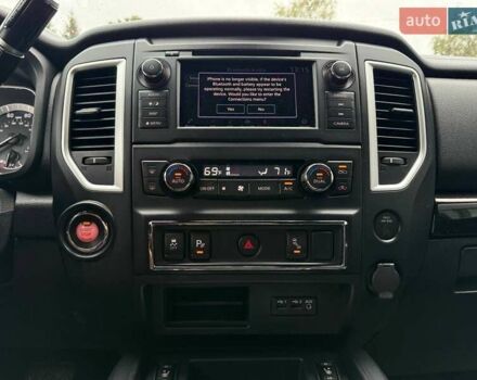 Черный Ниссан Титан, объемом двигателя 5.56 л и пробегом 160 тыс. км за 29999 $, фото 33 на Automoto.ua