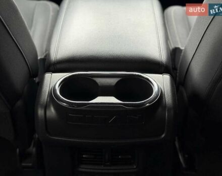 Черный Ниссан Титан, объемом двигателя 5.56 л и пробегом 160 тыс. км за 29999 $, фото 46 на Automoto.ua