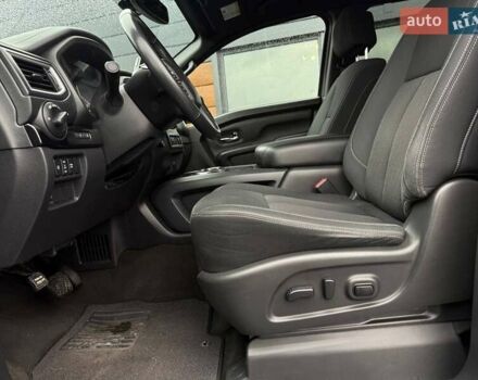 Черный Ниссан Титан, объемом двигателя 5.56 л и пробегом 160 тыс. км за 29999 $, фото 20 на Automoto.ua