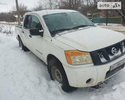 Ниссан Титан, объемом двигателя 5.6 л и пробегом 248 тыс. км за 7300 $, фото 1 на Automoto.ua