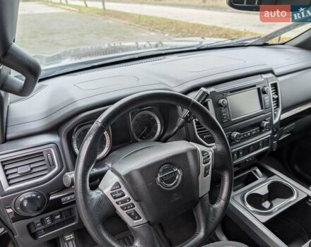 Ниссан Титан, объемом двигателя 5.56 л и пробегом 160 тыс. км за 20000 $, фото 82 на Automoto.ua