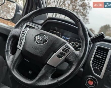 Ниссан Титан, объемом двигателя 5.56 л и пробегом 160 тыс. км за 20000 $, фото 96 на Automoto.ua