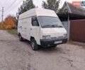 Белый Ниссан Трейд, объемом двигателя 2.95 л и пробегом 380 тыс. км за 3000 $, фото 7 на Automoto.ua