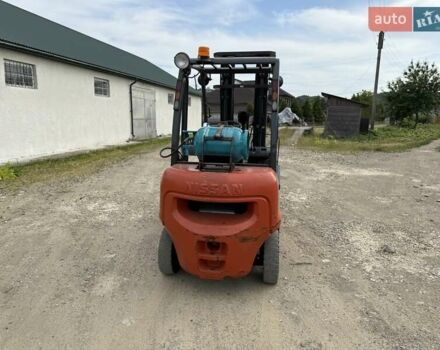 Ниссан ЮД 2004 в Тячеве на Automoto.ua Коричневый Ниссан ЮД, объемом двигателя 0 л и пробегом 15 тыс. км за 11500 $, фото 4 на Automoto.ua