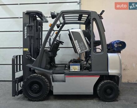 Ниссан ЮД, объемом двигателя 2.5 л и пробегом 0 тыс. км за 14527 $, фото 12 на Automoto.ua
