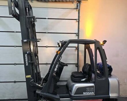 Ниссан ЮД, объемом двигателя 2.5 л и пробегом 0 тыс. км за 14527 $, фото 9 на Automoto.ua