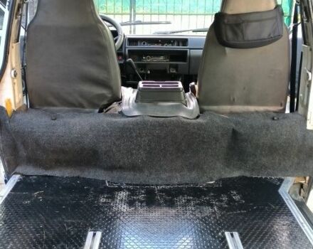 Білий Ніссан Ванетте, об'ємом двигуна 2 л та пробігом 15 тис. км за 2200 $, фото 8 на Automoto.ua