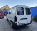 Белый Ниссан Ванетте, объемом двигателя 2.3 л и пробегом 310 тыс. км за 2000 $, фото 7 на Automoto.ua
