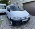 Белый Ниссан Ванетте, объемом двигателя 2.3 л и пробегом 310 тыс. км за 2000 $, фото 3 на Automoto.ua