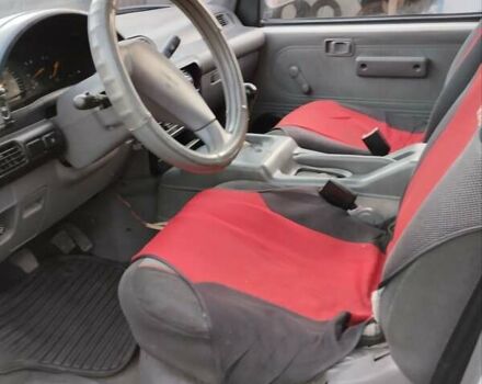 Білий Ніссан Ванетте, об'ємом двигуна 2.28 л та пробігом 266 тис. км за 3200 $, фото 9 на Automoto.ua